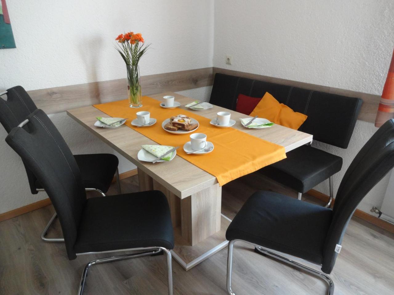 Haus Kinsperger Apartment Klosterle am Arlberg Luaran gambar